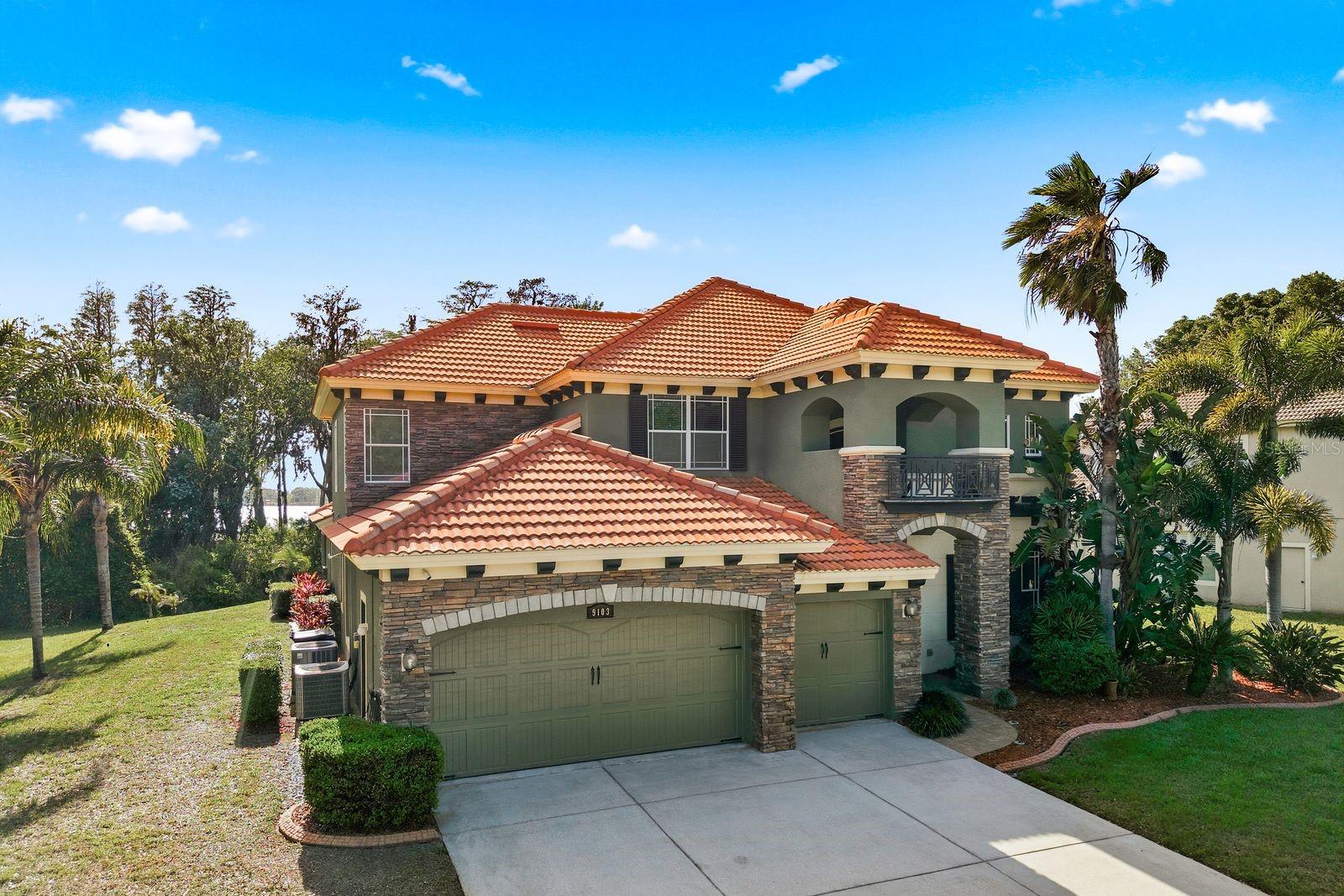 WATERS EDGE 1 - Residential