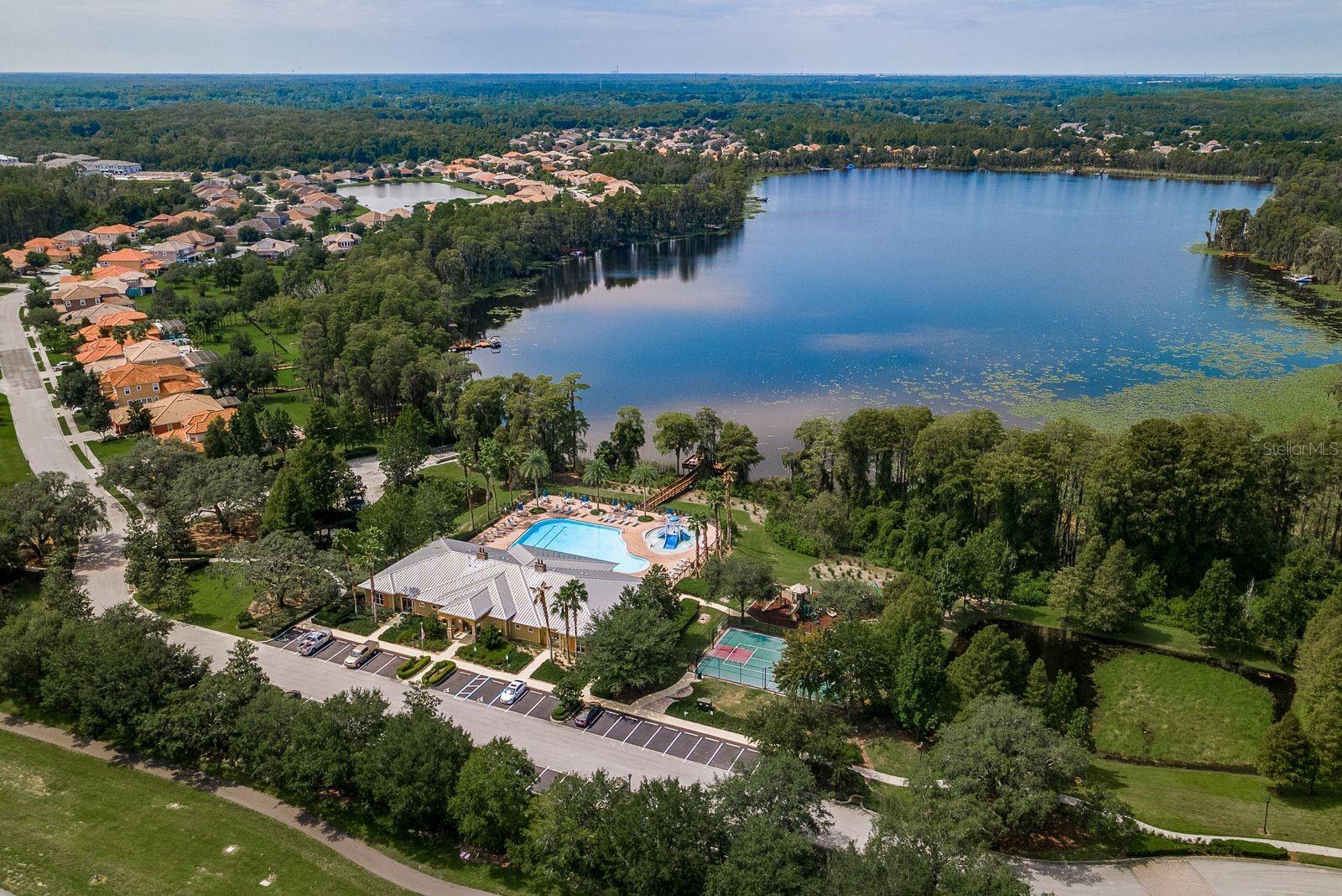 WATERS EDGE 1 - Residential