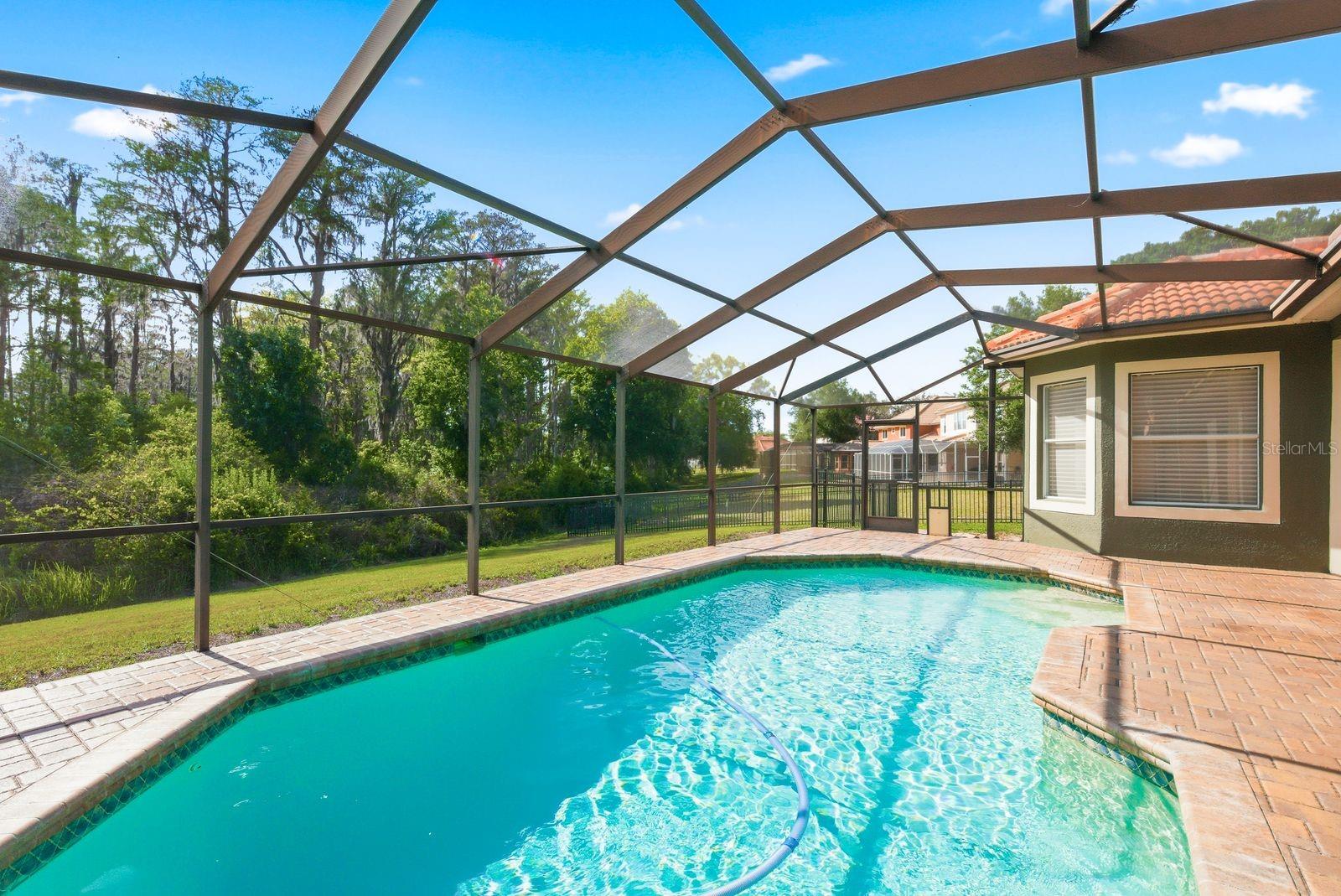 WATERS EDGE 1 - Residential