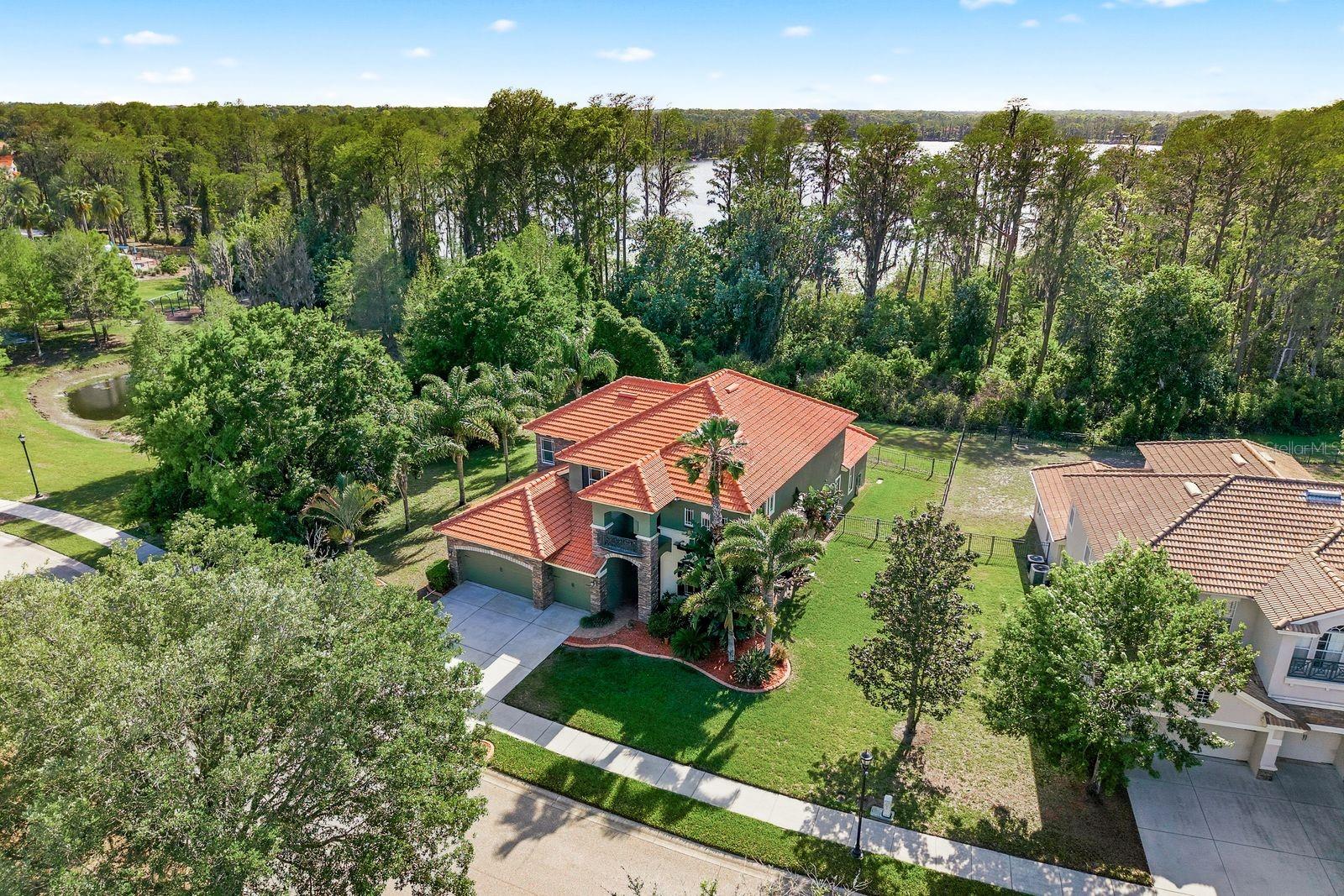 WATERS EDGE 1 - Residential