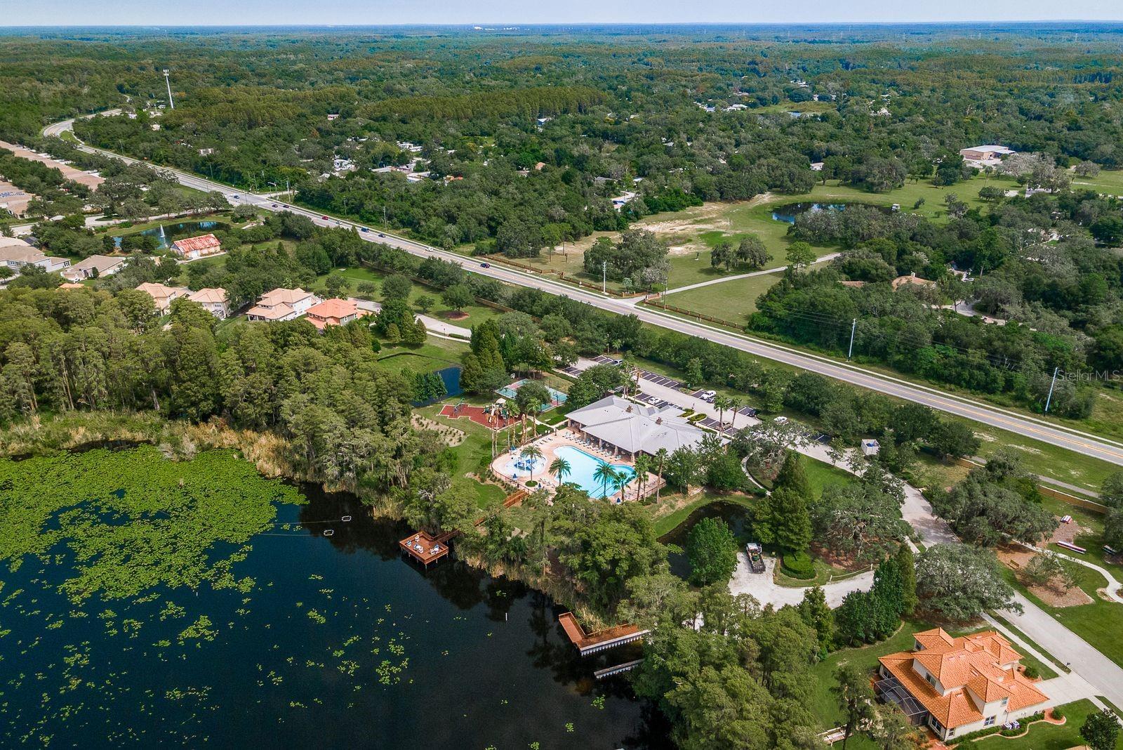 WATERS EDGE 1 - Residential