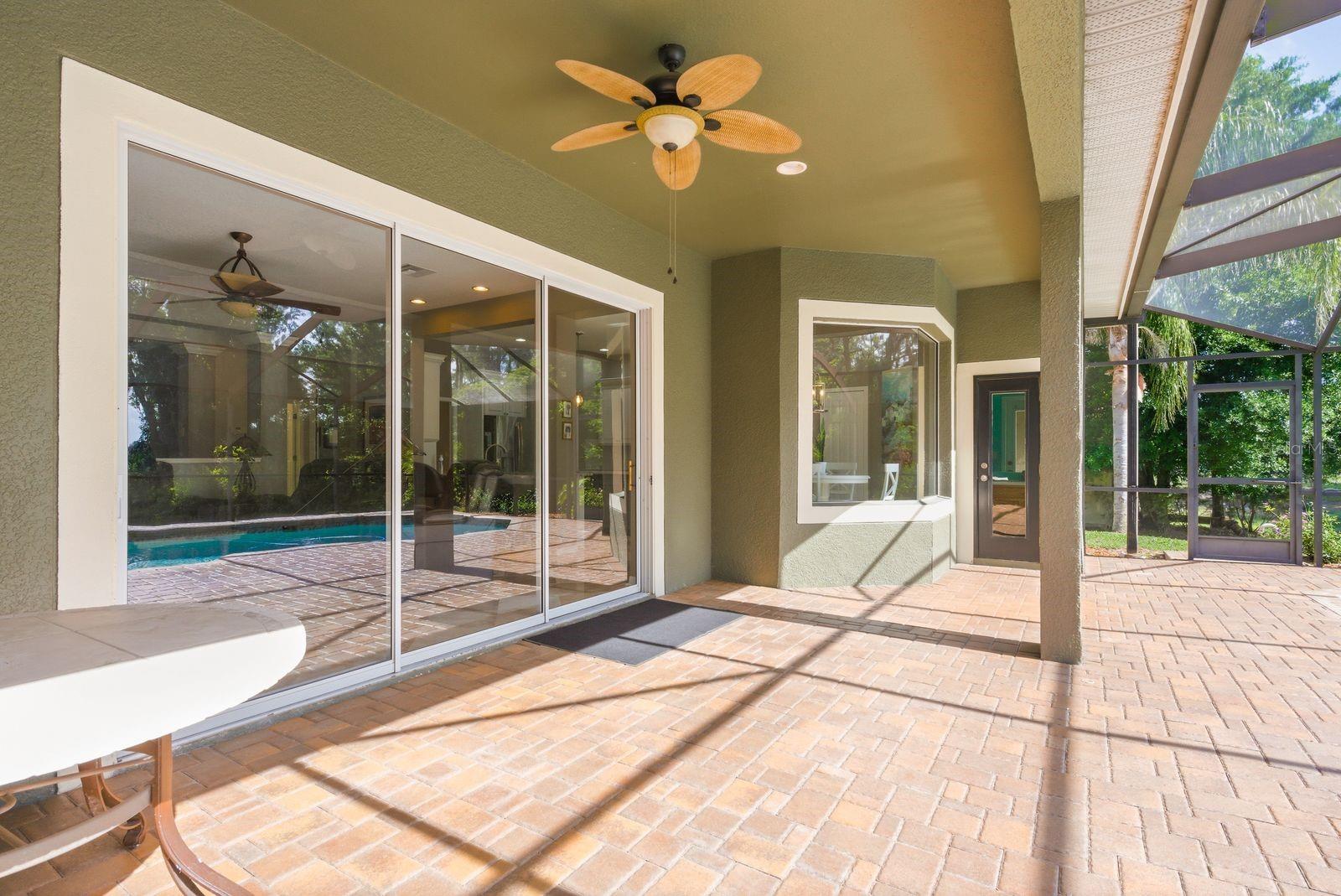 WATERS EDGE 1 - Residential