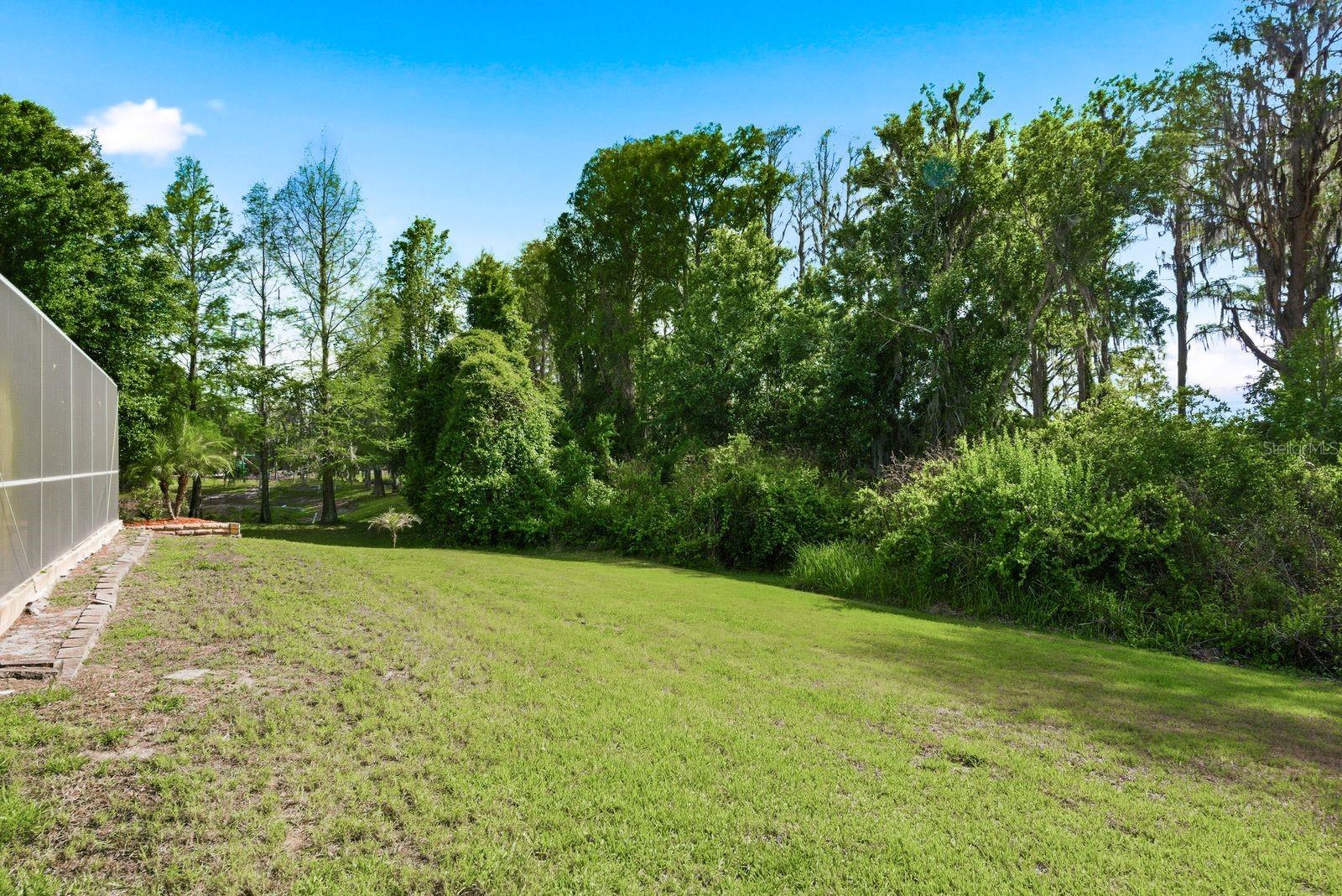 WATERS EDGE 1 - Residential