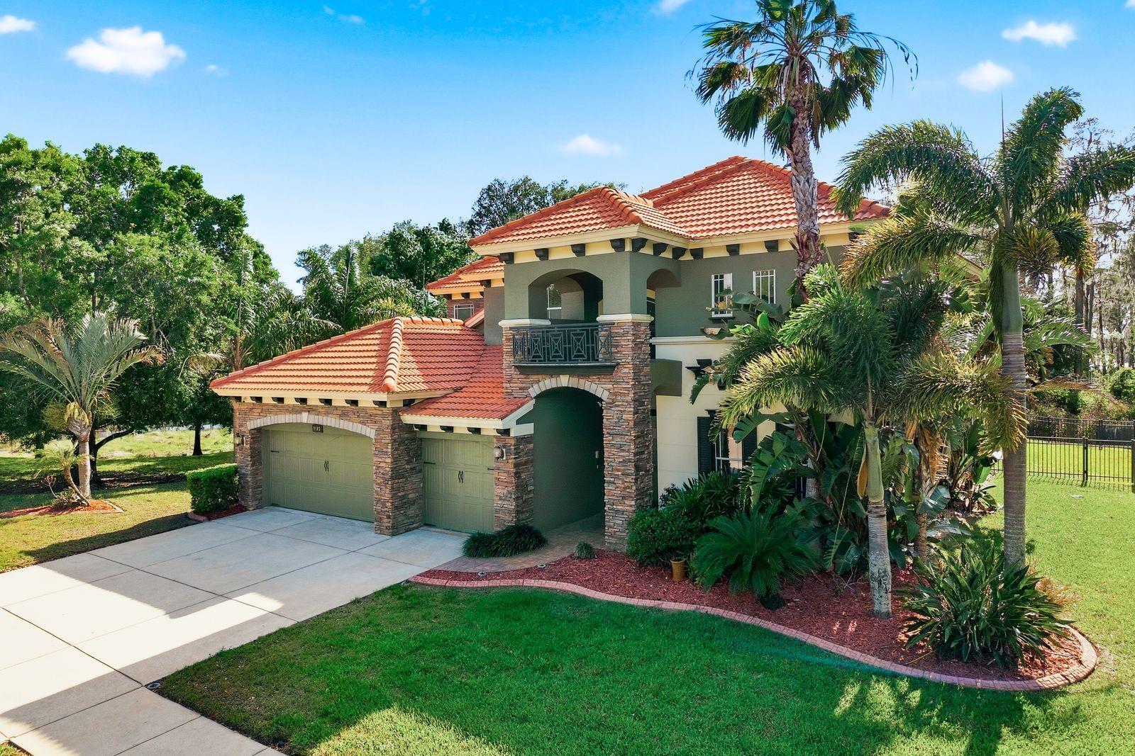 WATERS EDGE 1 - Residential