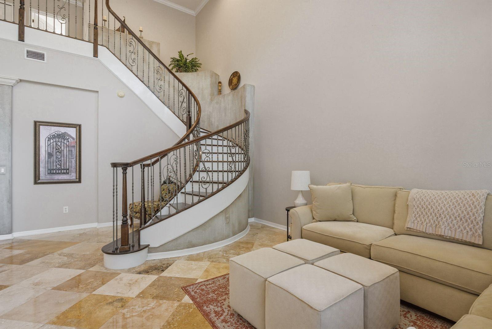 WATERS EDGE 1 - Residential