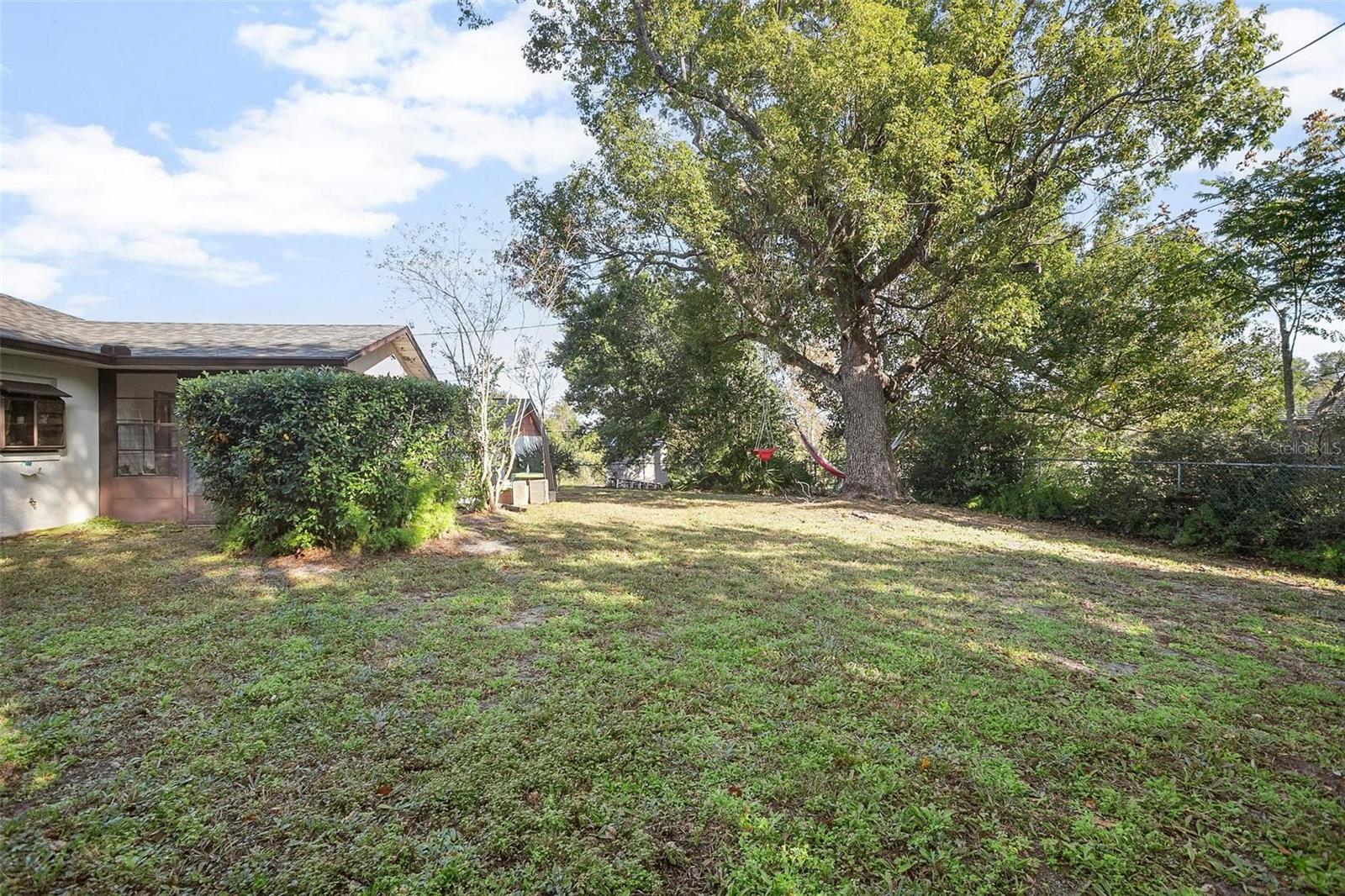 DELTONA LAKES UNIT 08 - Residential