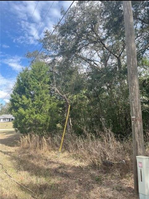 SMITH LAKE ESTATE - Land