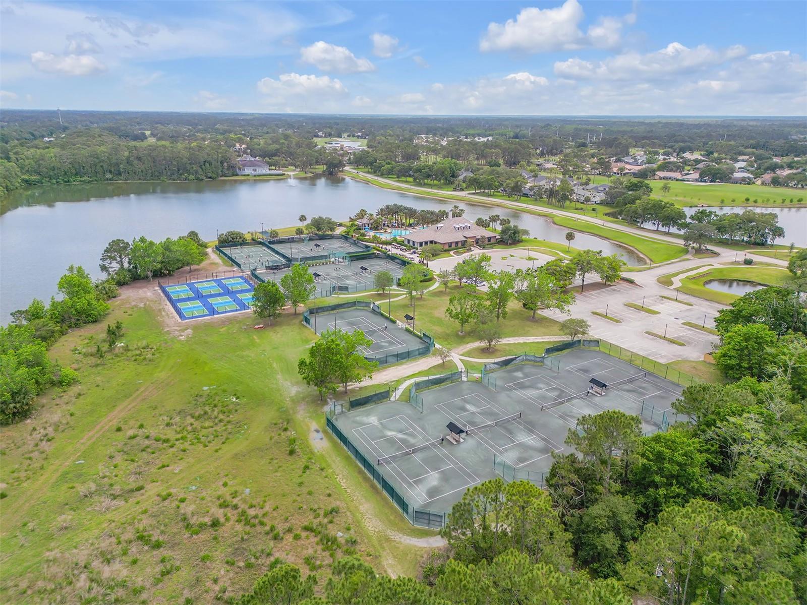 PLANTATION BAY SEC 2A-F UN 13 - Residential