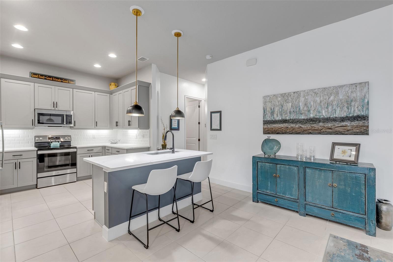 PLANTATION BAY SEC 2A-F UN 13 - Residential