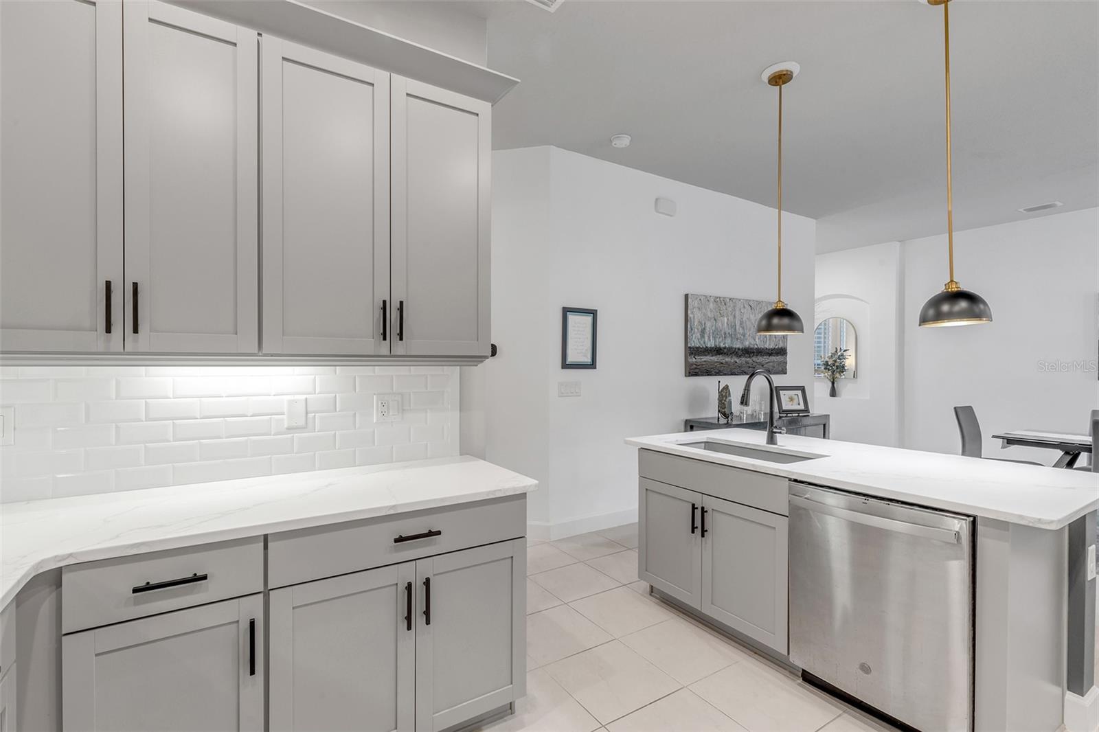 PLANTATION BAY SEC 2A-F UN 13 - Residential