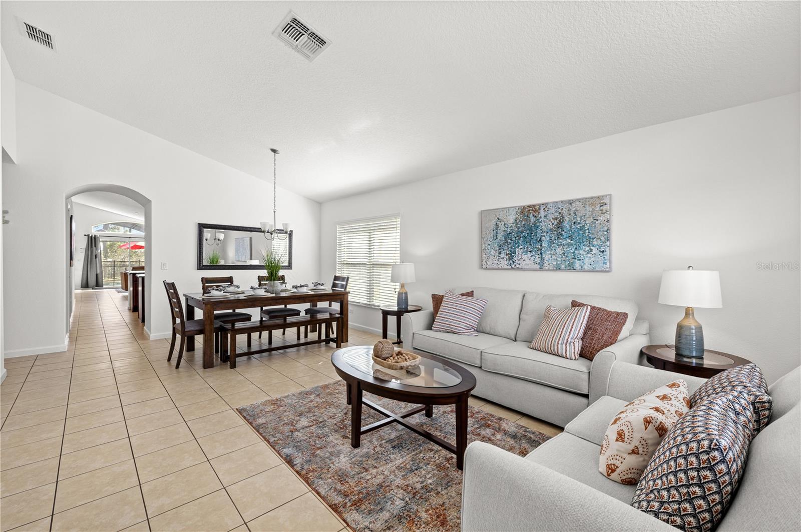 AVIANA PH 01 - Residential