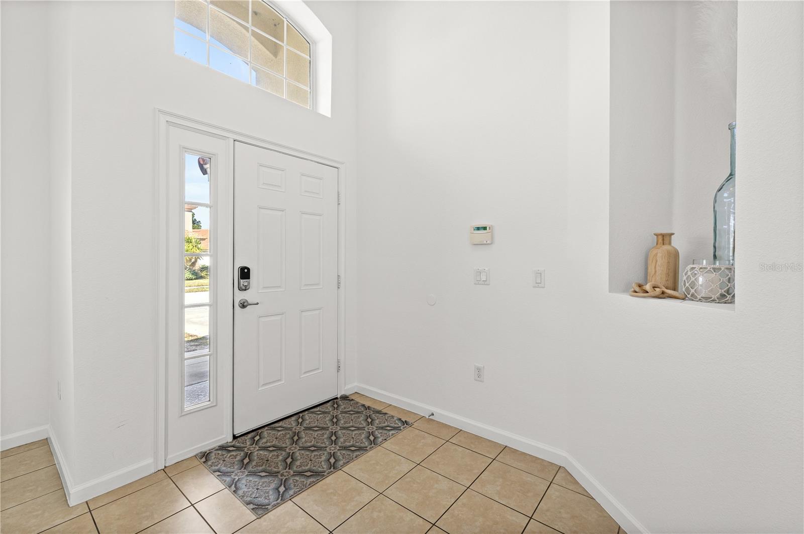 AVIANA PH 01 - Residential