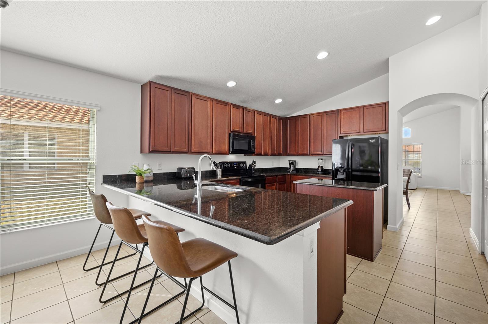 AVIANA PH 01 - Residential