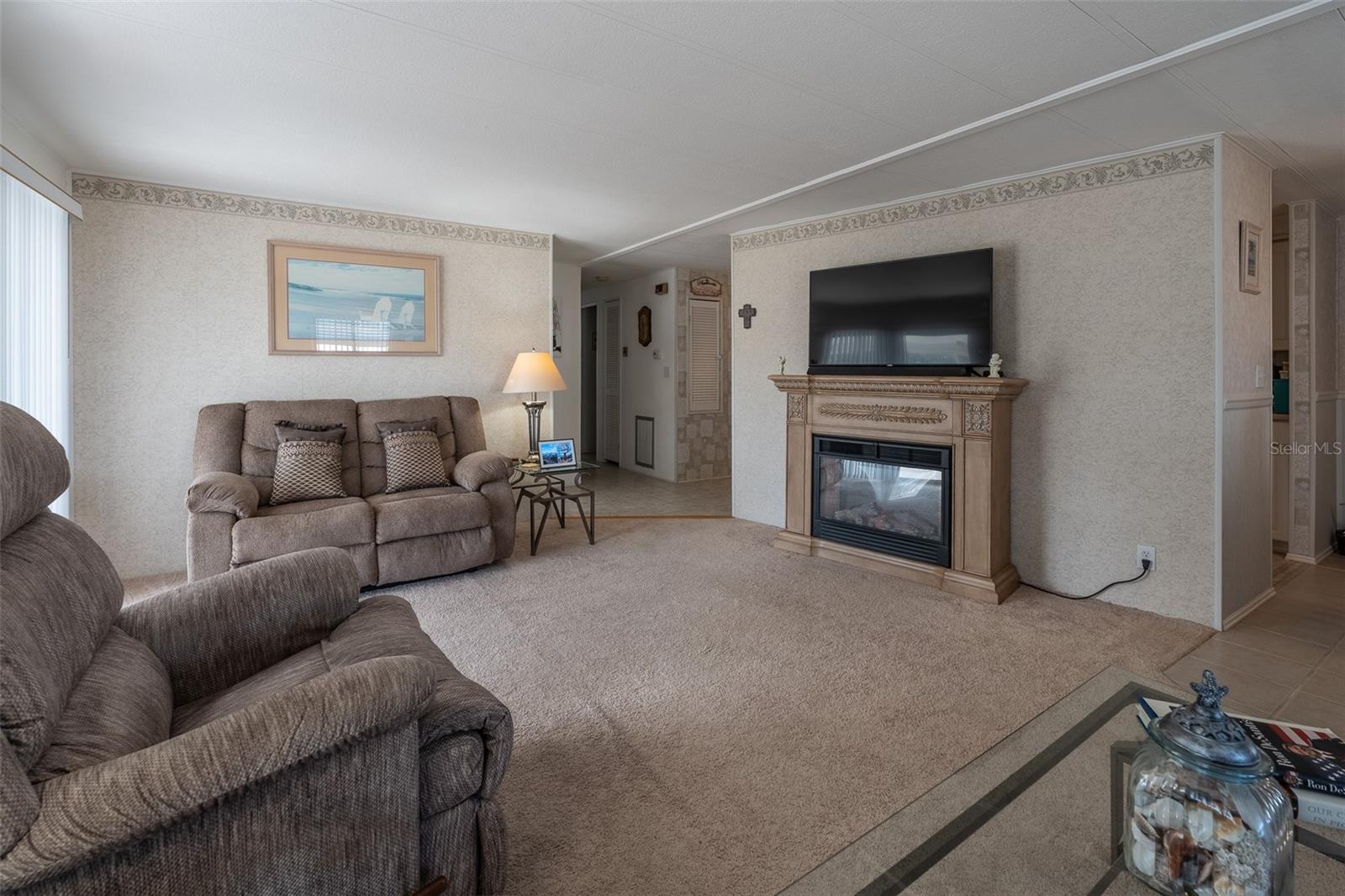 LAKE WEIR HARBOR ESTATE - Residential