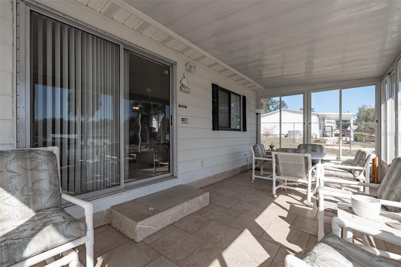 LAKE WEIR HARBOR ESTATE - Residential