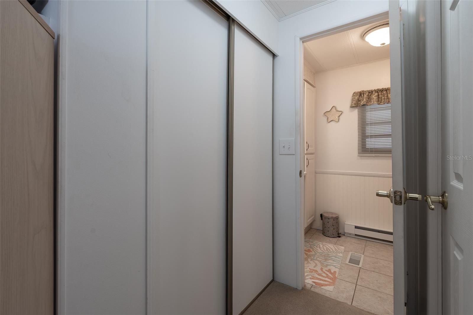 LAKE WEIR HARBOR ESTATE - Residential