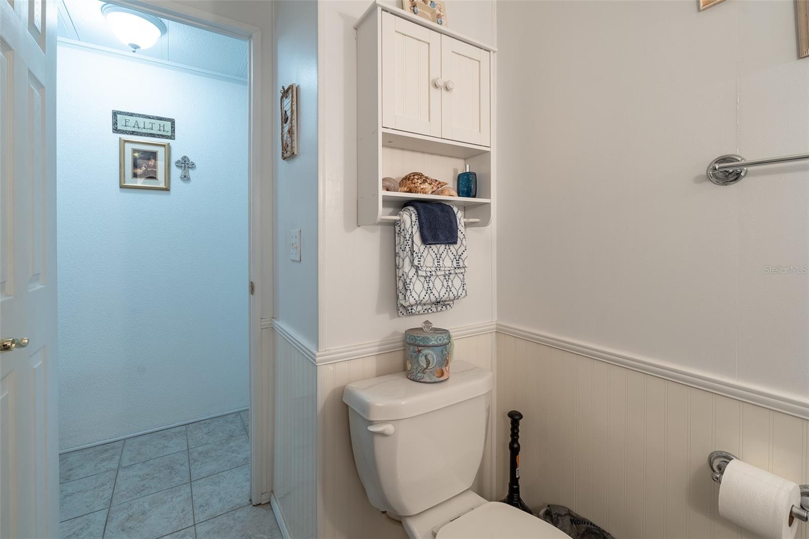 LAKE WEIR HARBOR ESTATE - Residential