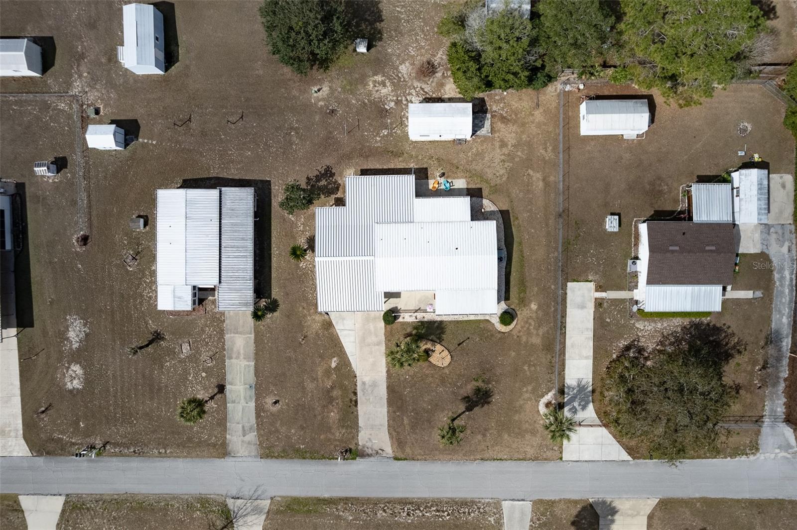 LAKE WEIR HARBOR ESTATE - Residential