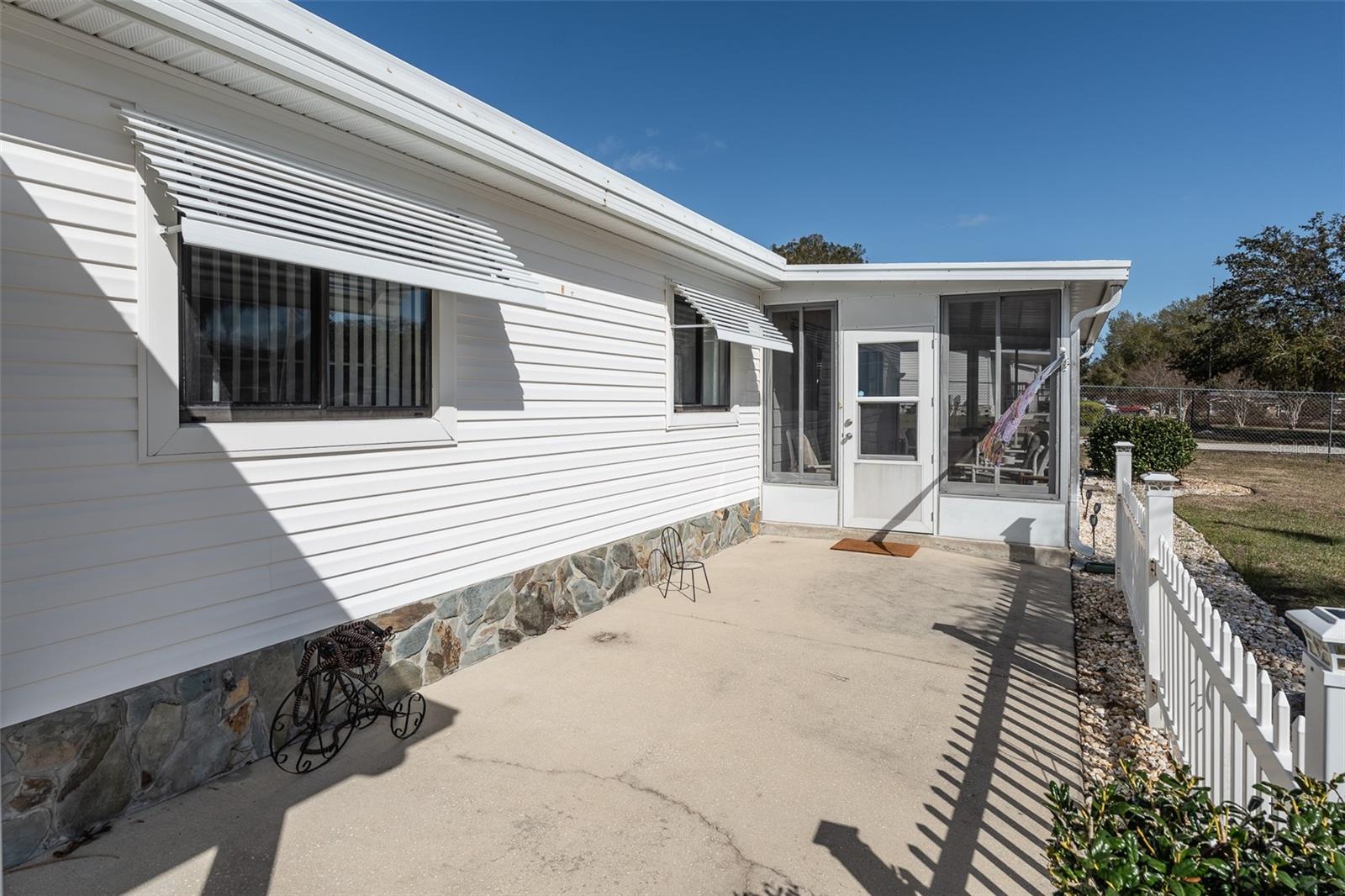 LAKE WEIR HARBOR ESTATE - Residential