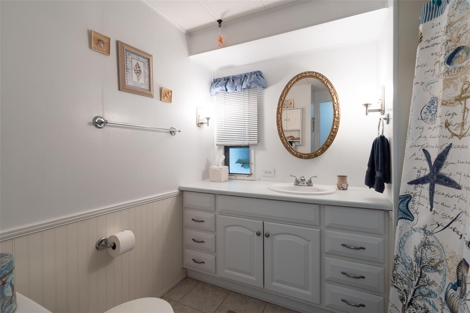 LAKE WEIR HARBOR ESTATE - Residential