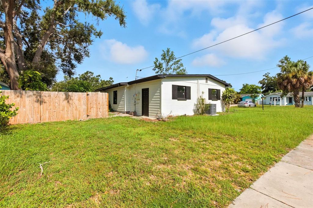 Photo of 5202 23rd Avenue, Gulfport, FL 33707 (MLS # TB8416662)