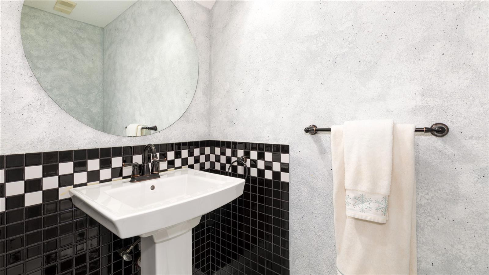 SAN MARINO BAY CONDO 5 - Residential