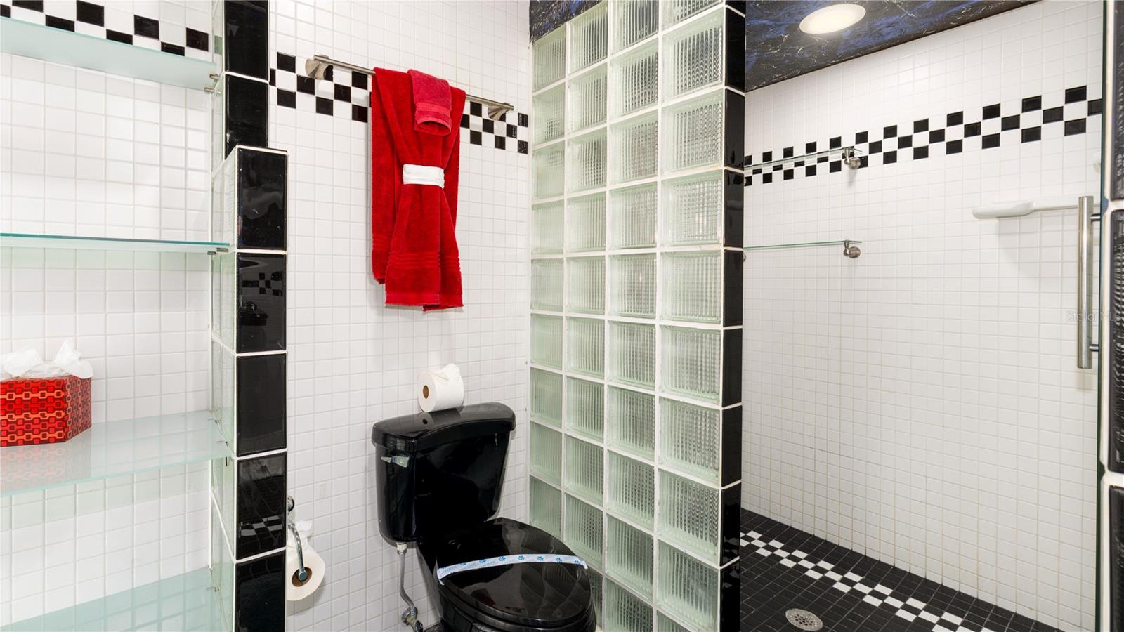 SAN MARINO BAY CONDO 5 - Residential