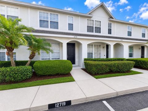 Photo of 12719 Country Brook Lane, Tampa, FL 33625 (MLS # TB8510840)