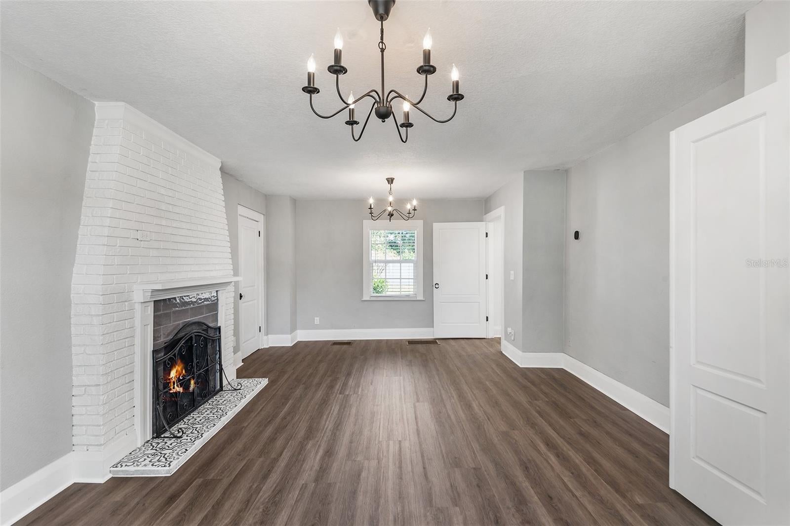 807 INTERLACHEN PARKWAY