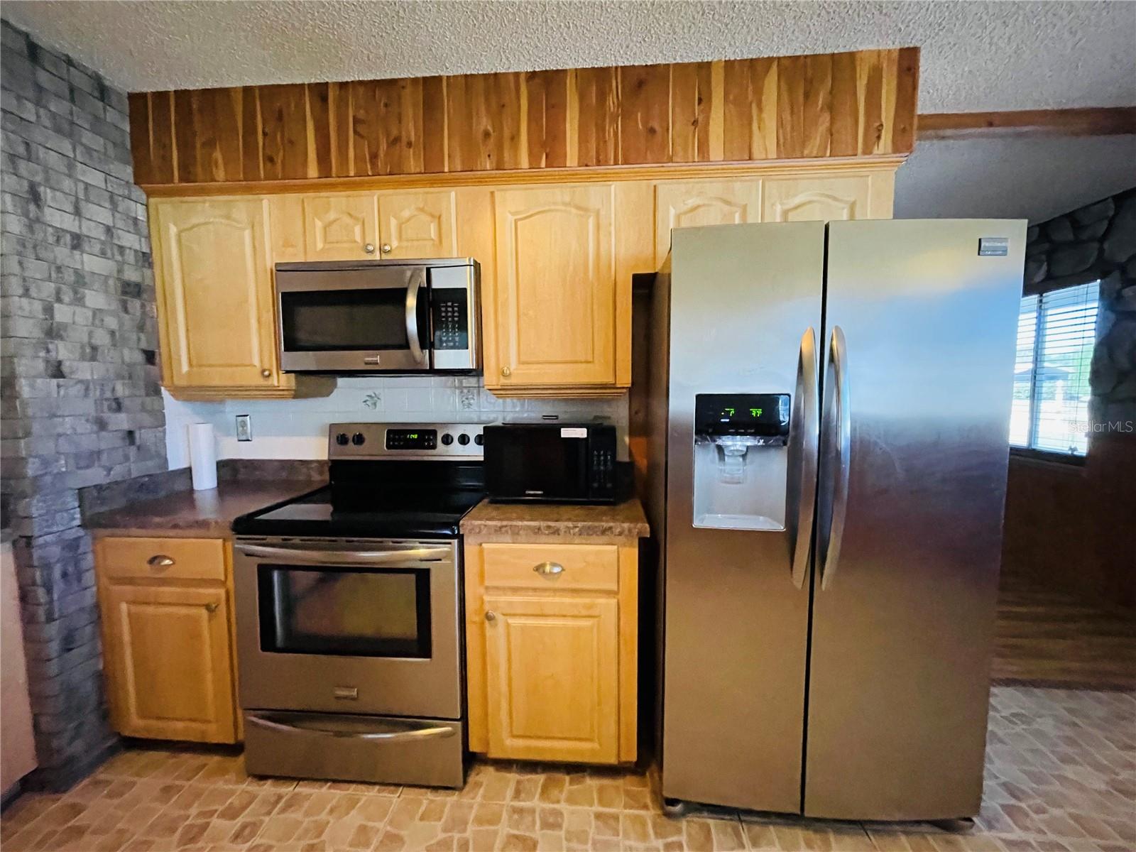 PINE RUN ESTATES III - Residential