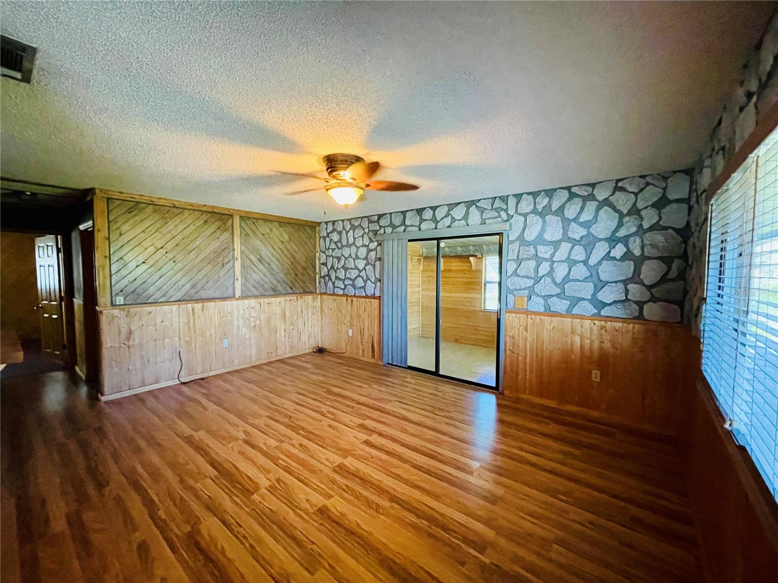 PINE RUN ESTATES III - Residential
