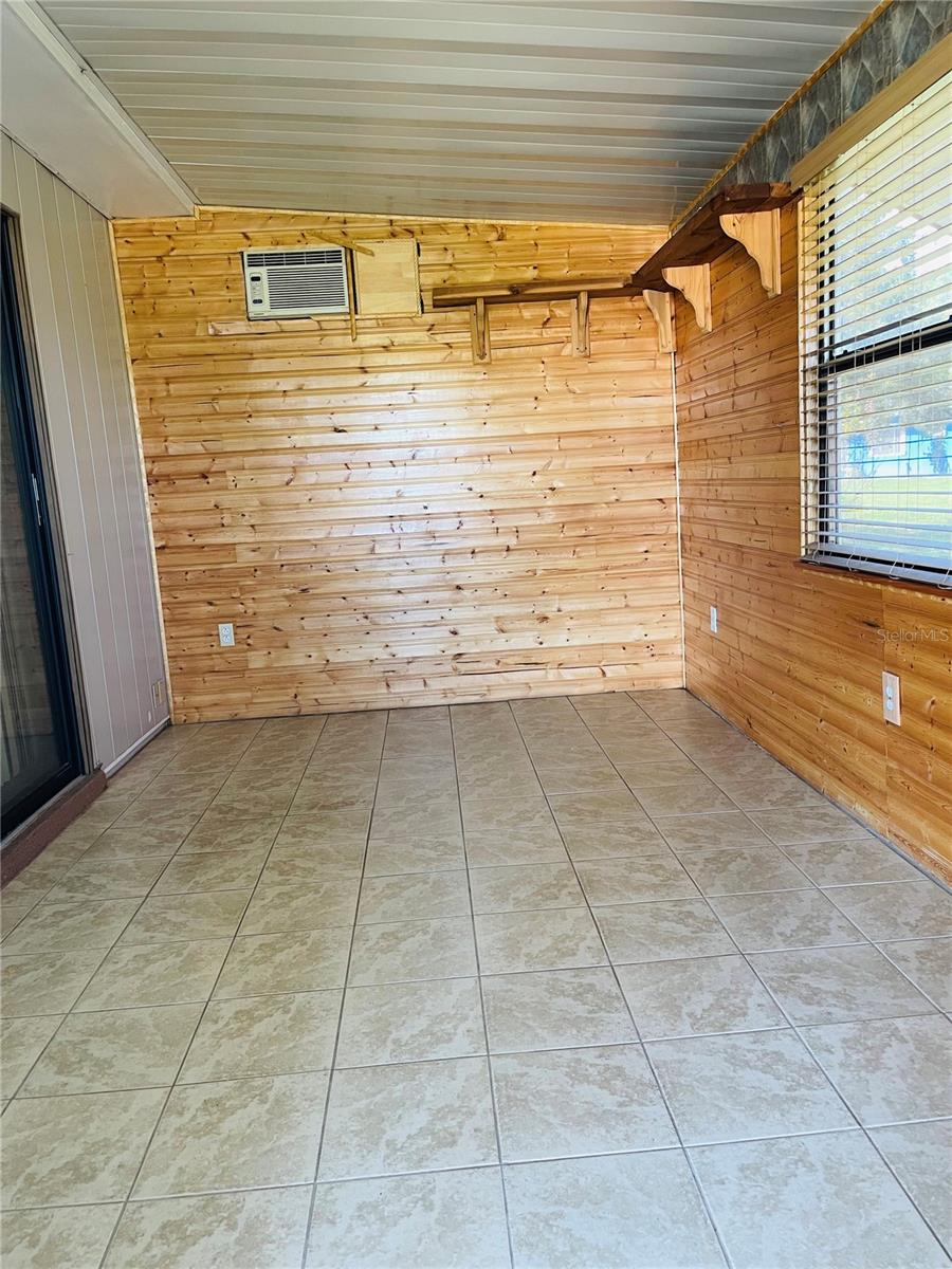 PINE RUN ESTATES III - Residential
