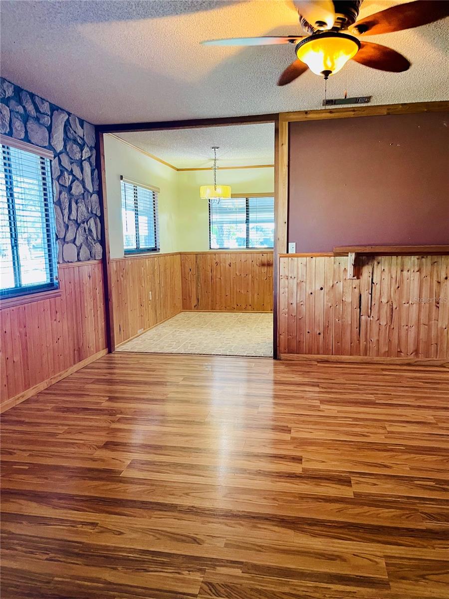 PINE RUN ESTATES III - Residential