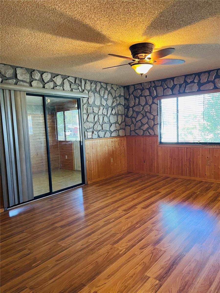 PINE RUN ESTATES III - Residential