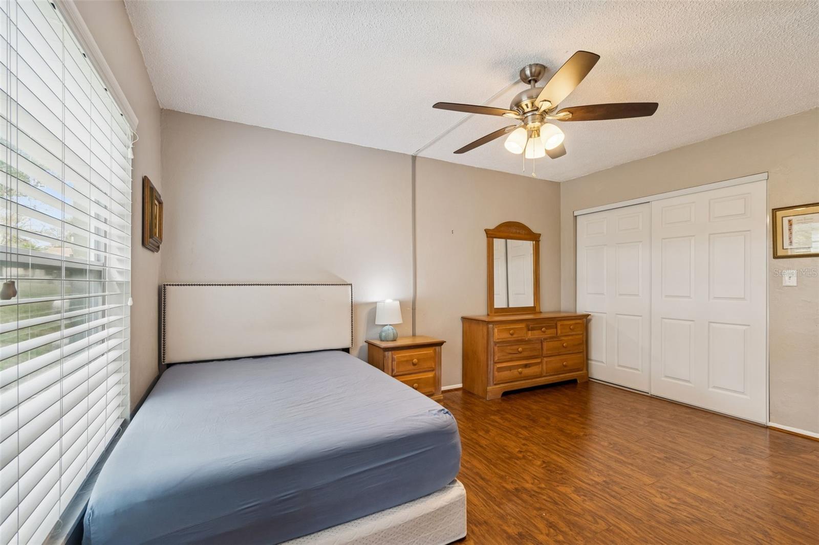 GREEN DOLPHIN PARK CONDO - Residential