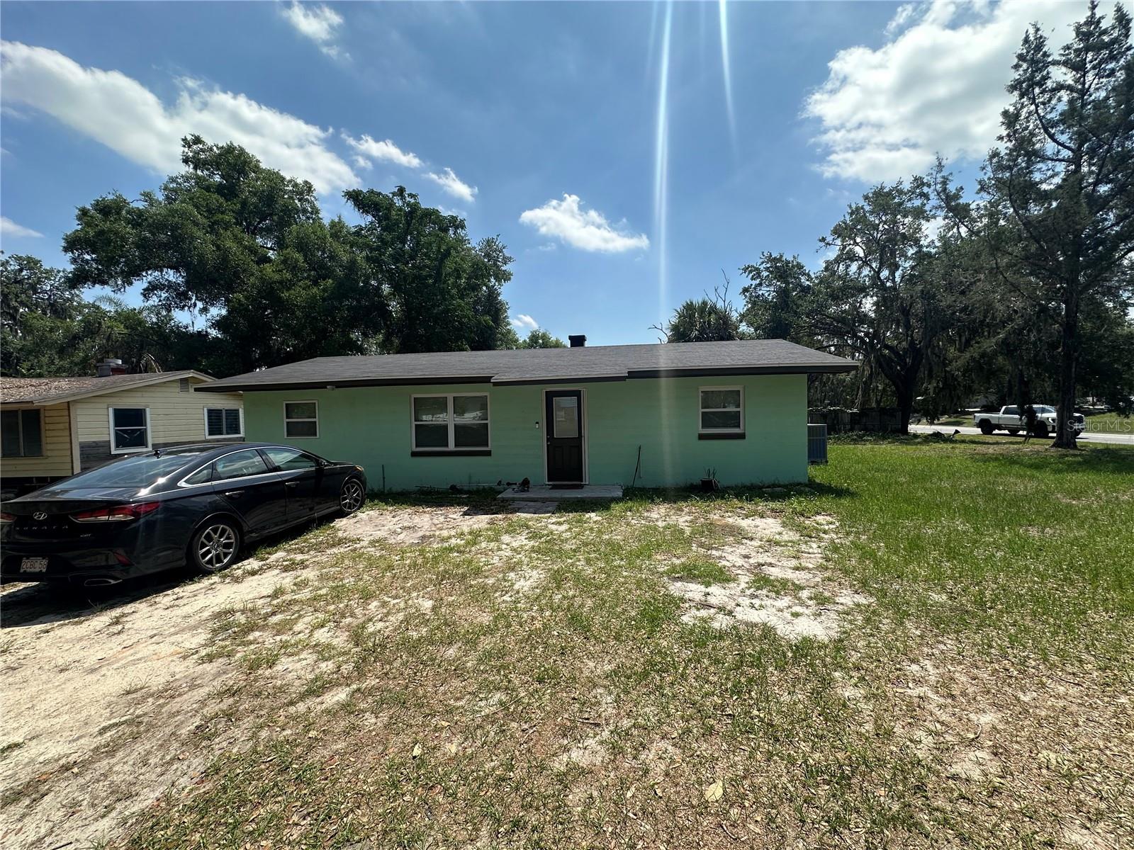 Listing image 5