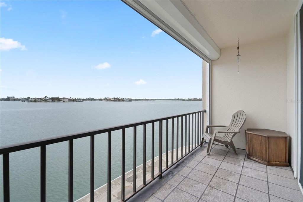 Photo of 7910 Sun Island Drive S #302, South Pasadena, FL 33707 (MLS # TB8503890)