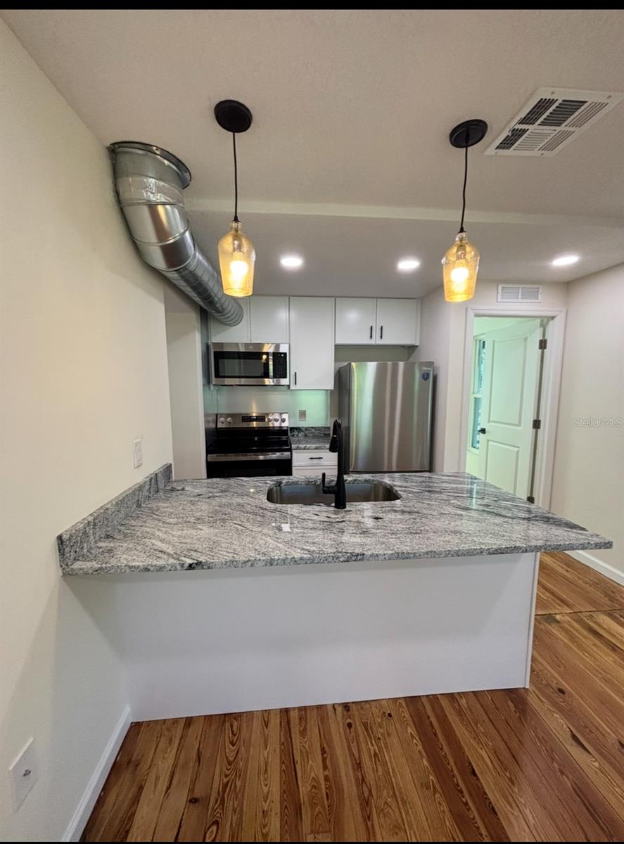 FORT MELLON - Residential Lease