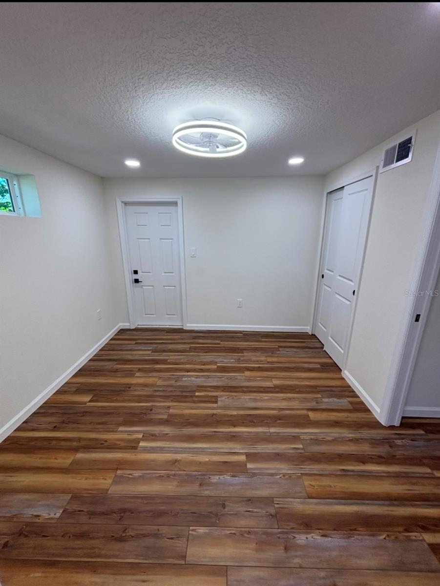 FORT MELLON - Residential Lease