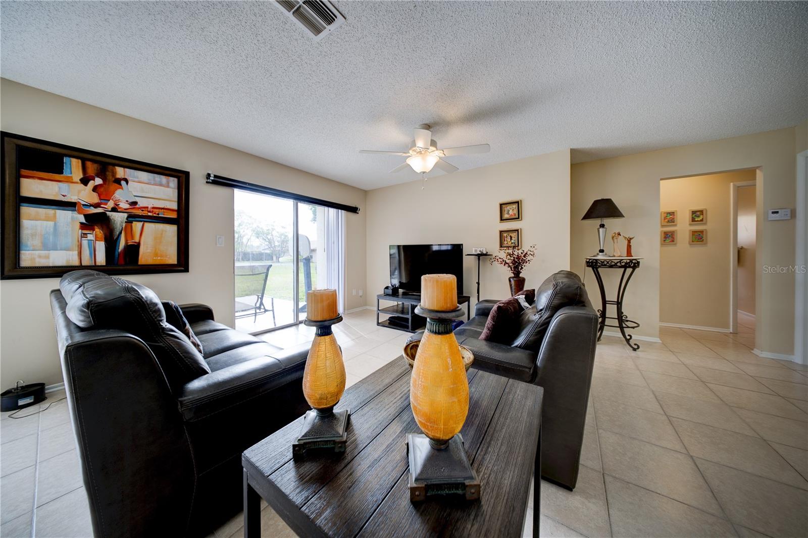 WINDMILL POINTE - Residential