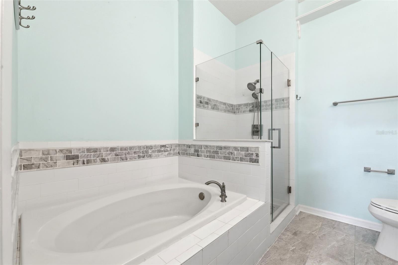 COUNTRYWAY PRCL B TRCT 13 & 14 - Residential