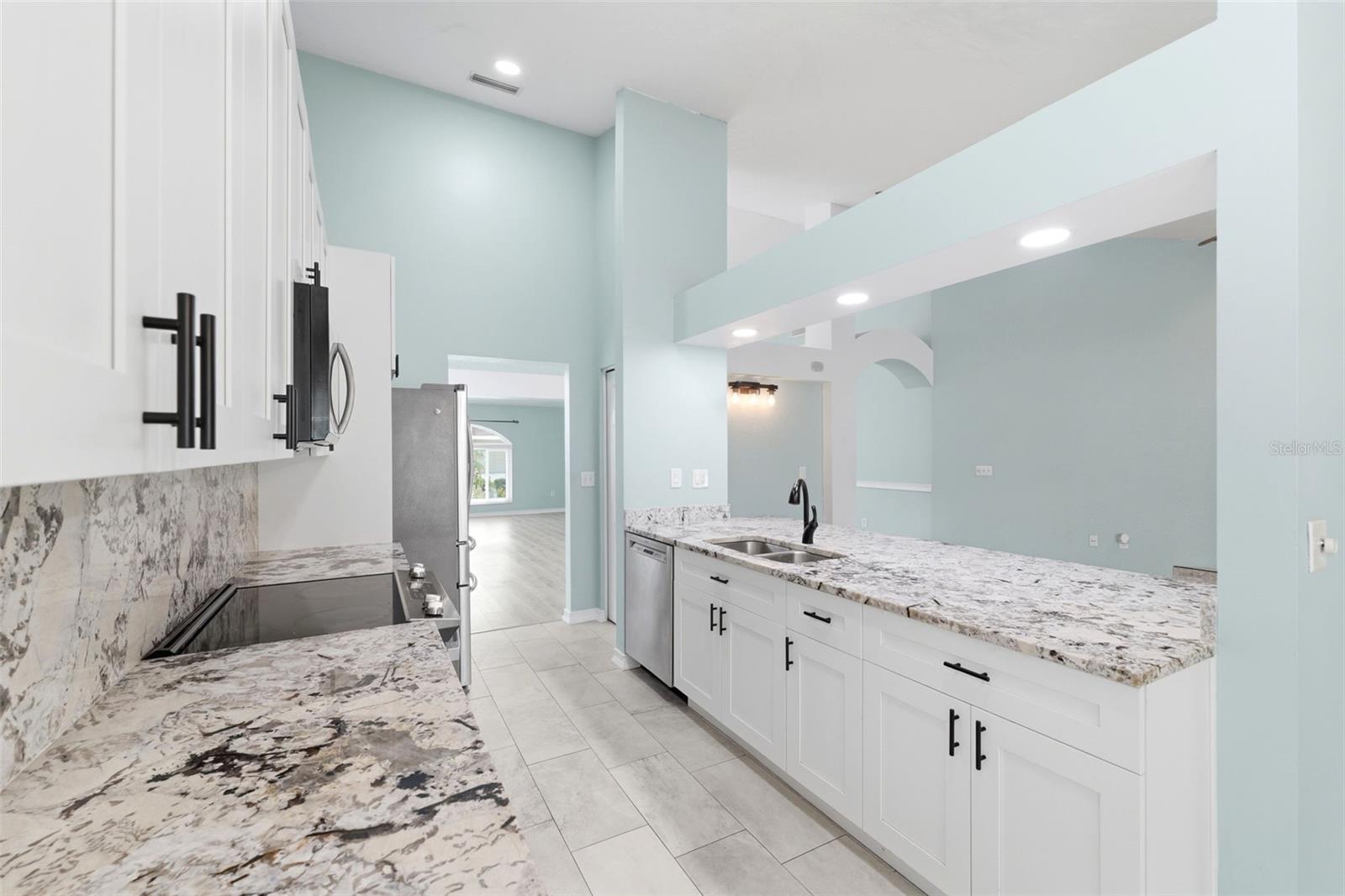 COUNTRYWAY PRCL B TRCT 13 & 14 - Residential