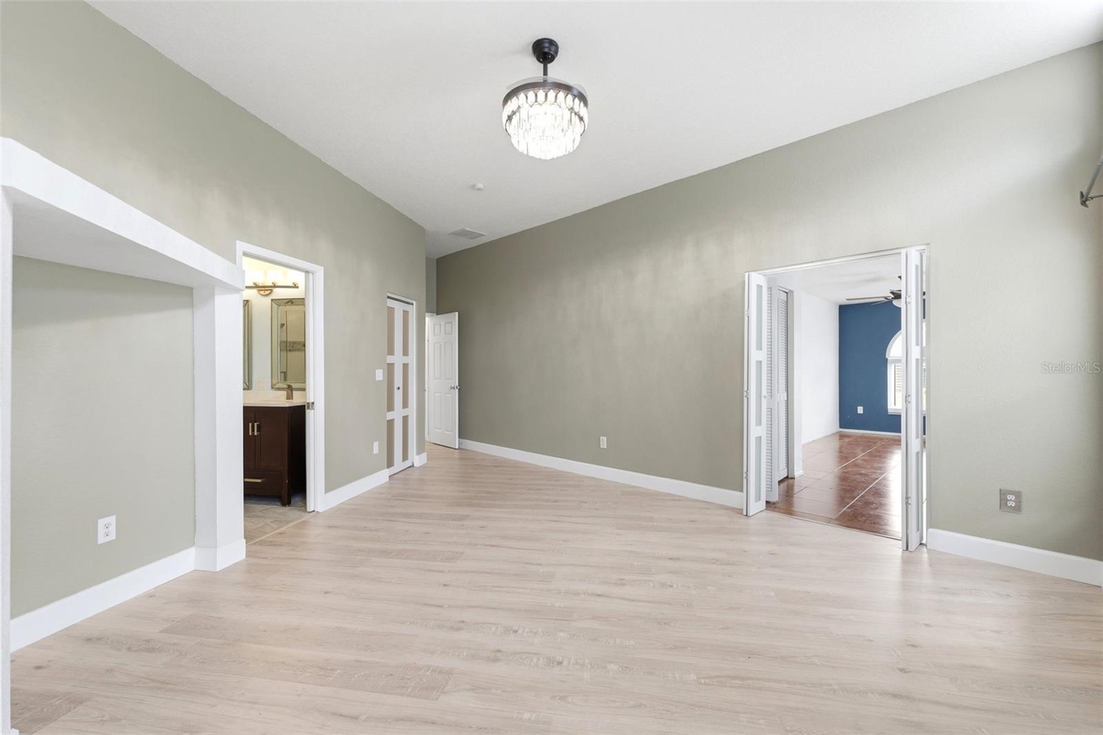 COUNTRYWAY PRCL B TRCT 13 & 14 - Residential