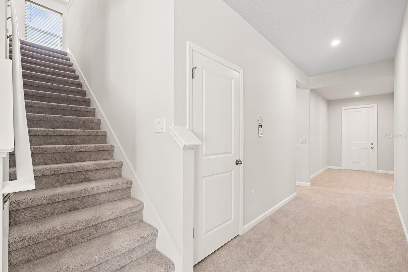 CREEKSIDE AT BOGGY CREEK - Residential Lease