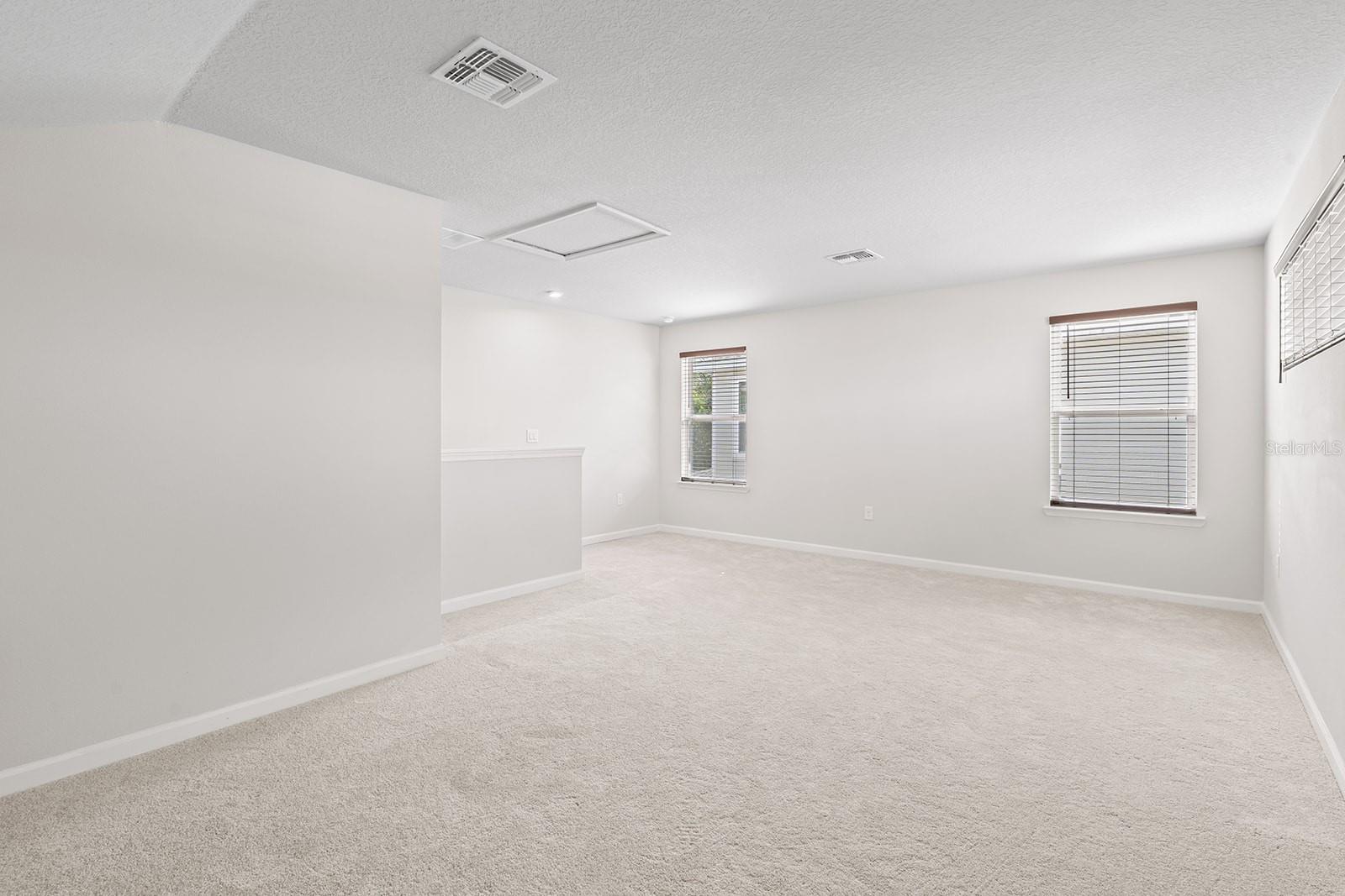 CREEKSIDE AT BOGGY CREEK - Residential Lease