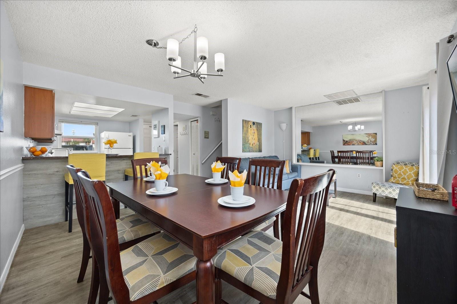 FANTASYWORLD CLUB VILLAS UNIT 3 - Residential