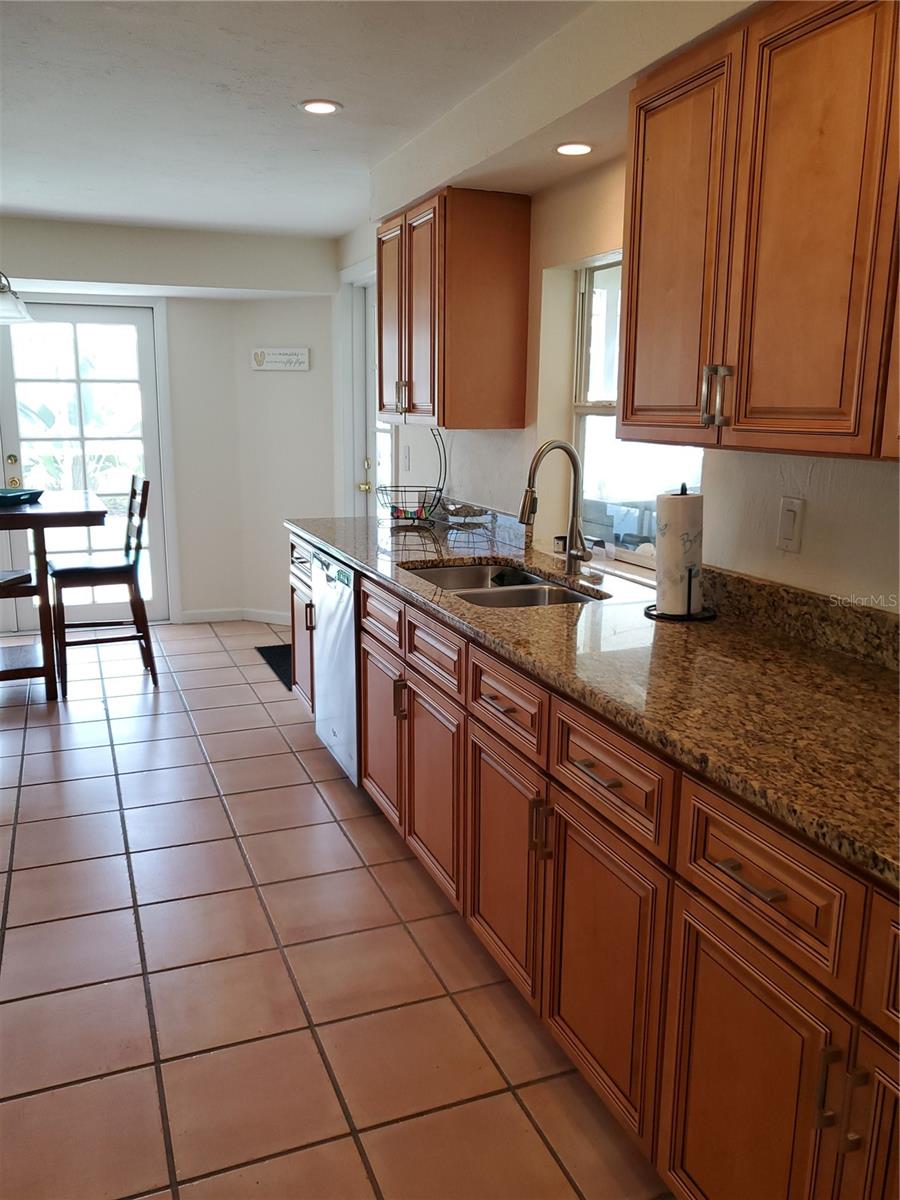 GULF GATE WOODS - Residential Lease