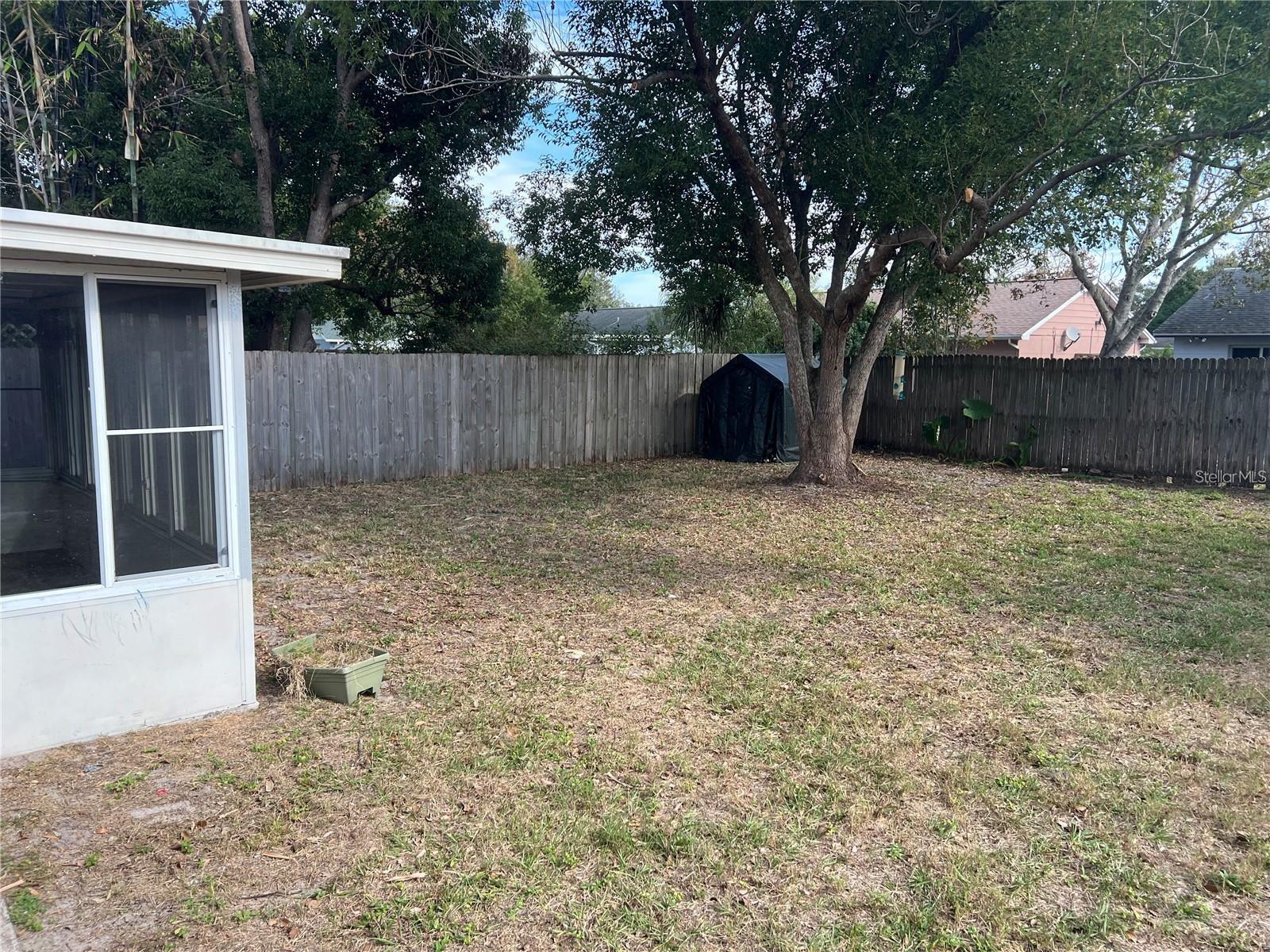 SEVEN SPGS HOMES - Residential Lease