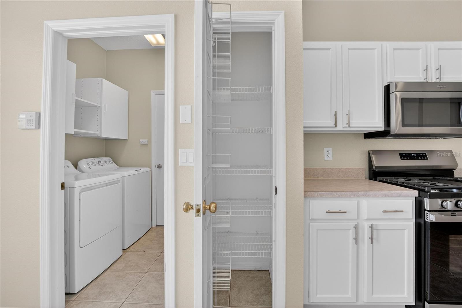 FISHHAWK RANCH PH 1 UNITS 1A 2 AND 3 - Residential