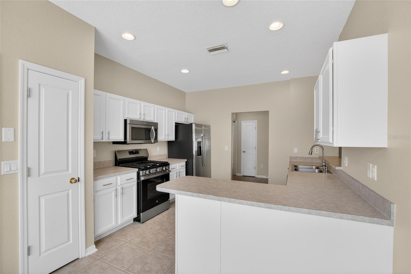 FISHHAWK RANCH PH 1 UNITS 1A 2 AND 3 - Residential